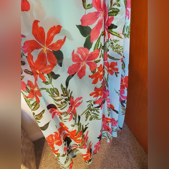 GUESS Tropical Floral Shorts Romper Maxi Dress - Picture 7 of 7